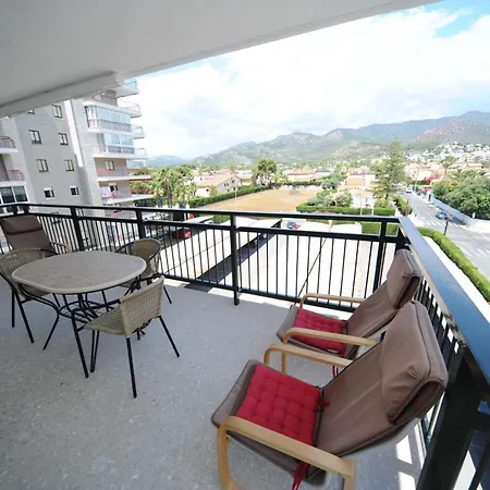 Delfines 6 Pax Orange Costa Apartment *